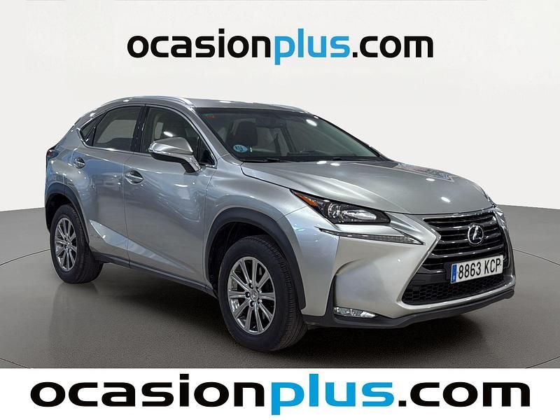 Usado Lexus NX300h Business Edition 197 CV (144 kW) 2017 Gris plata SUV
