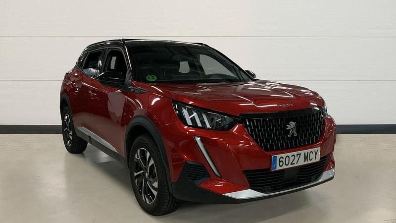 Rojo Usado 2022 Peugeot 2008 GT SUV | 25.990 € (Caro) - Imagen 1/1