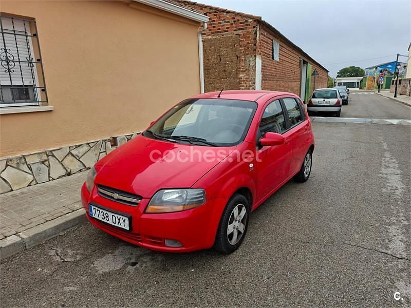Rojo Usado 2006 Chevrolet Kalos SE Berlina | 2200 € (Precio justo) - Imagen 1/4