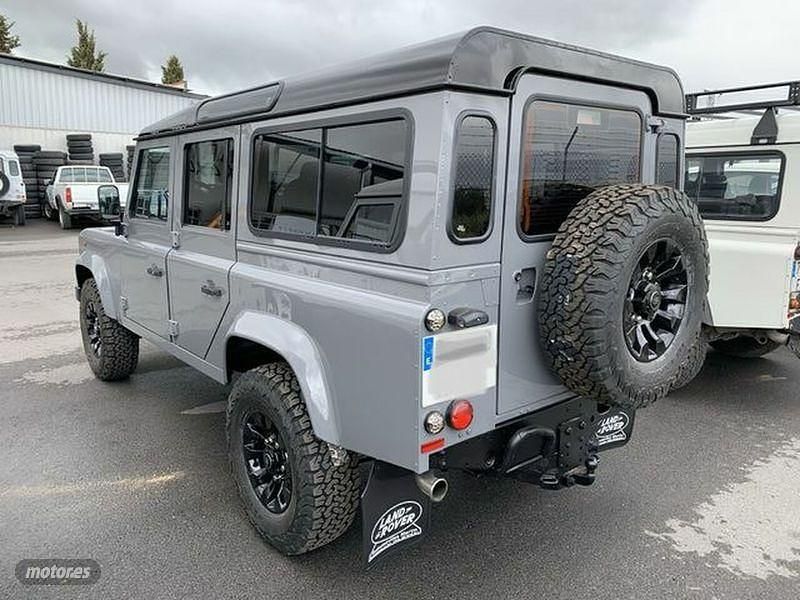 Usado Land Rover Defender SE 122 CV (89 kW) 2014 Gris SUV