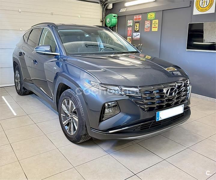 Usado Hyundai Tucson 150 CV (110 kW) 2025 Gris / plata SUV