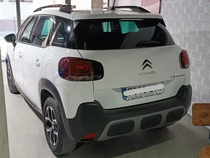Usado Citroën C3 Aircross Feel 110 CV (80 kW) 2021 Blanco SUV