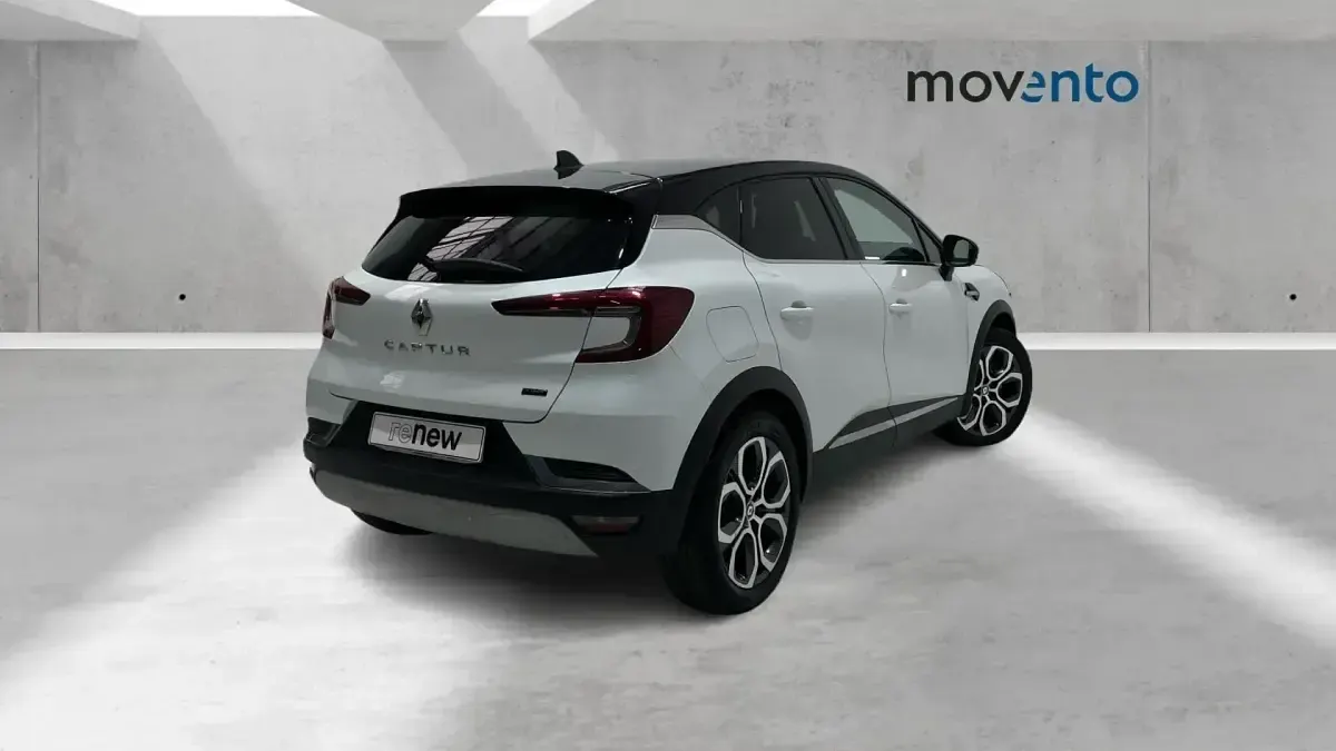 Usado Renault Captur Evolution 145 CV (106 kW) 2022 Blanco SUV