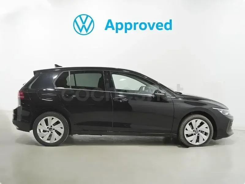 Usado VW Golf VIII Style 204 CV (150 kW) 2025 Negro Berlina