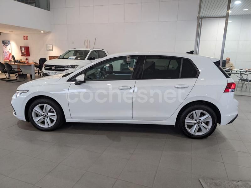 Usado VW Golf VIII Life 110 HP (80 kW) 2024 Branco Sedan
