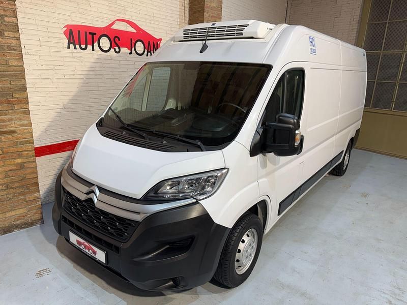 Usado Citroën Jumper 140 CV (102 kW) 2022 Blanco Monovolumen