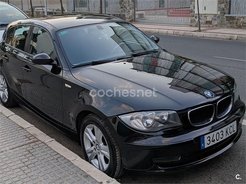 Negro Usado 2008 BMW 118 Utilitario | 7800 € (Precio justo) - Imagen 1/4