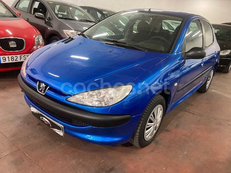 Azul Usado 2004 Peugeot 206 Berlina | 3300 € (Un poco caro) - Imagen 1/4