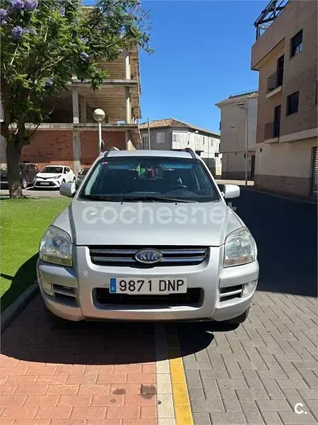 Usado Kia Sportage LX 112 CV (82 kW) 2005 Gris / plata SUV