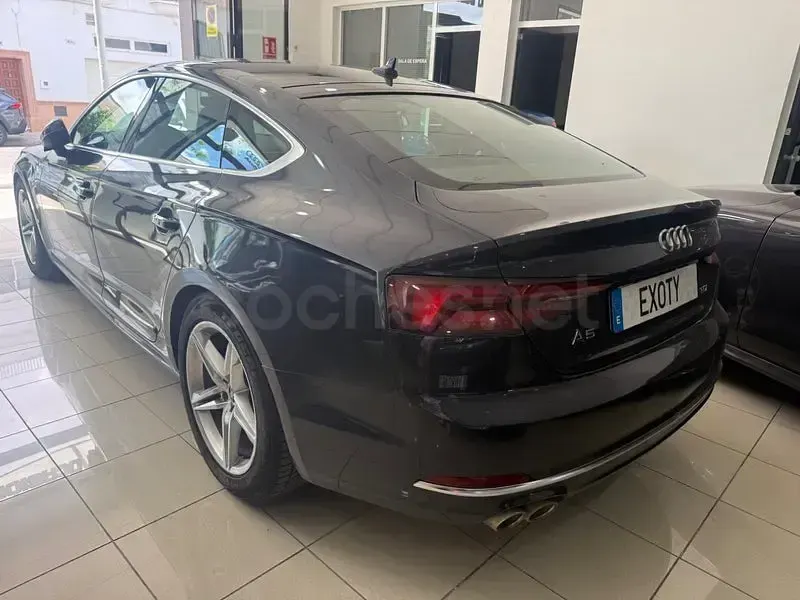 Usado Audi A5 Sportback S-Line 190 CV (139 kW) 2018 Azul Utilitario