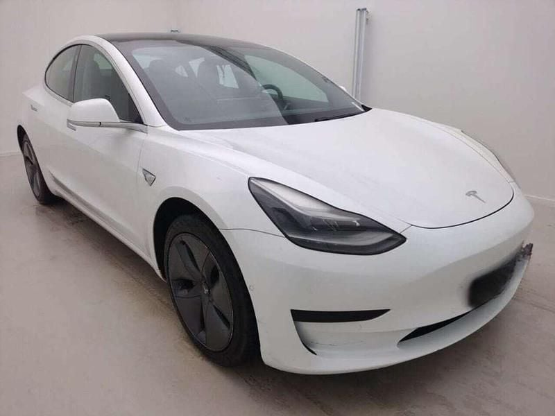 Usado Tesla Model 3 Standard Range 239 kW (325 CV) 2021 Blanco Berlina
