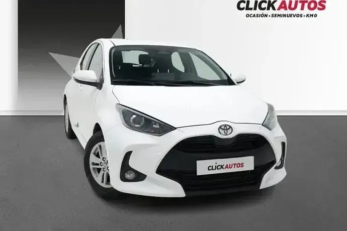 Usado Toyota Yaris Business Edition 116 CV (85 kW) 2025 Utilitario