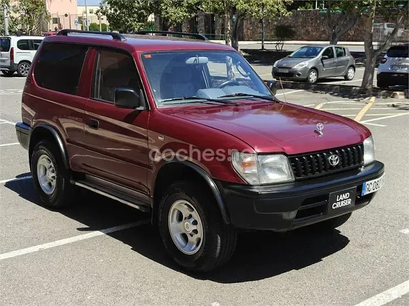Usado Toyota Land Cruiser 125 CV (91 kW) 1999 Granate SUV