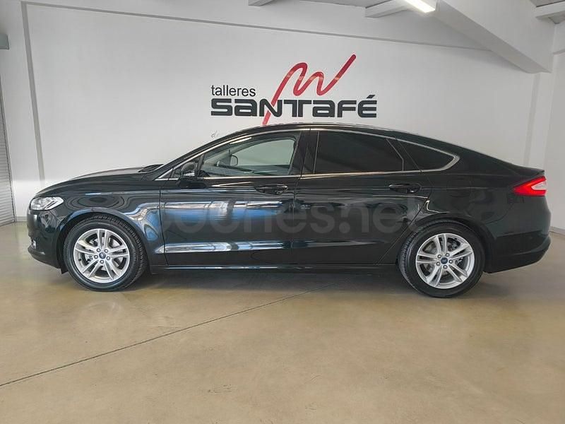 Usado Ford Mondeo Titanium 150 CV (110 kW) 2015 Negro Berlina