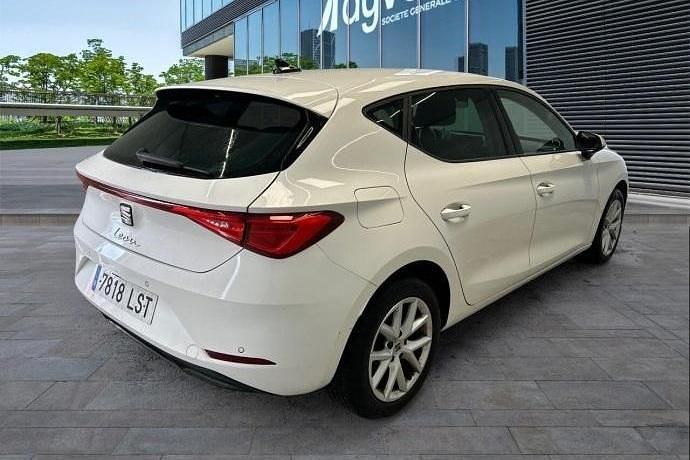 Usado Seat Leon Style 115 CV (84 kW) 2021