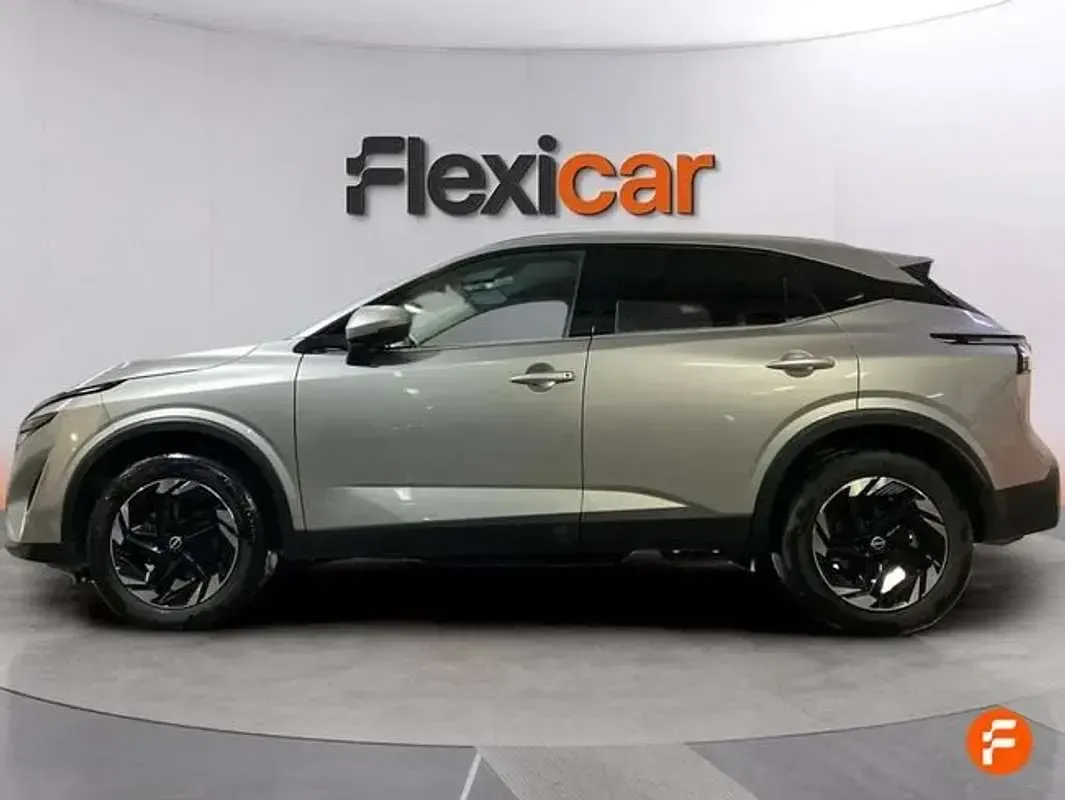 Usado Nissan Qashqai N-Connecta 158 CV (116 kW) 2025 Gris SUV