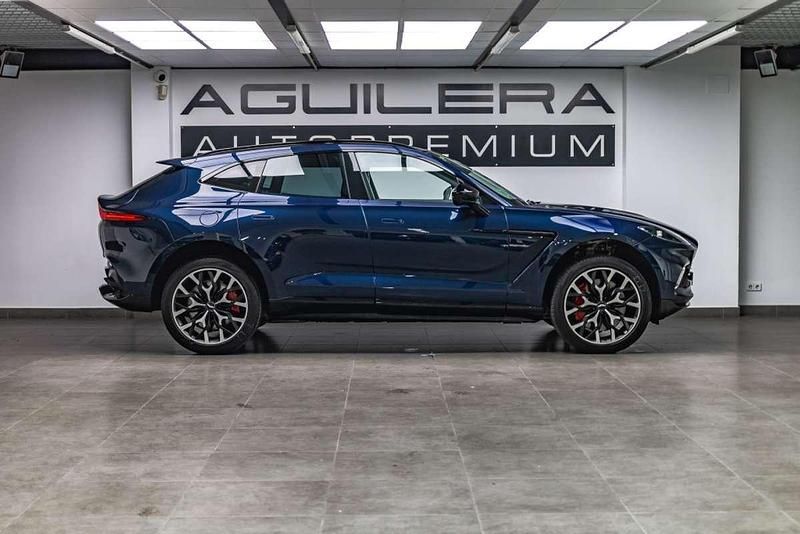 Usado Aston Martin DBX 551 CV (405 kW) 2021 Azul SUV