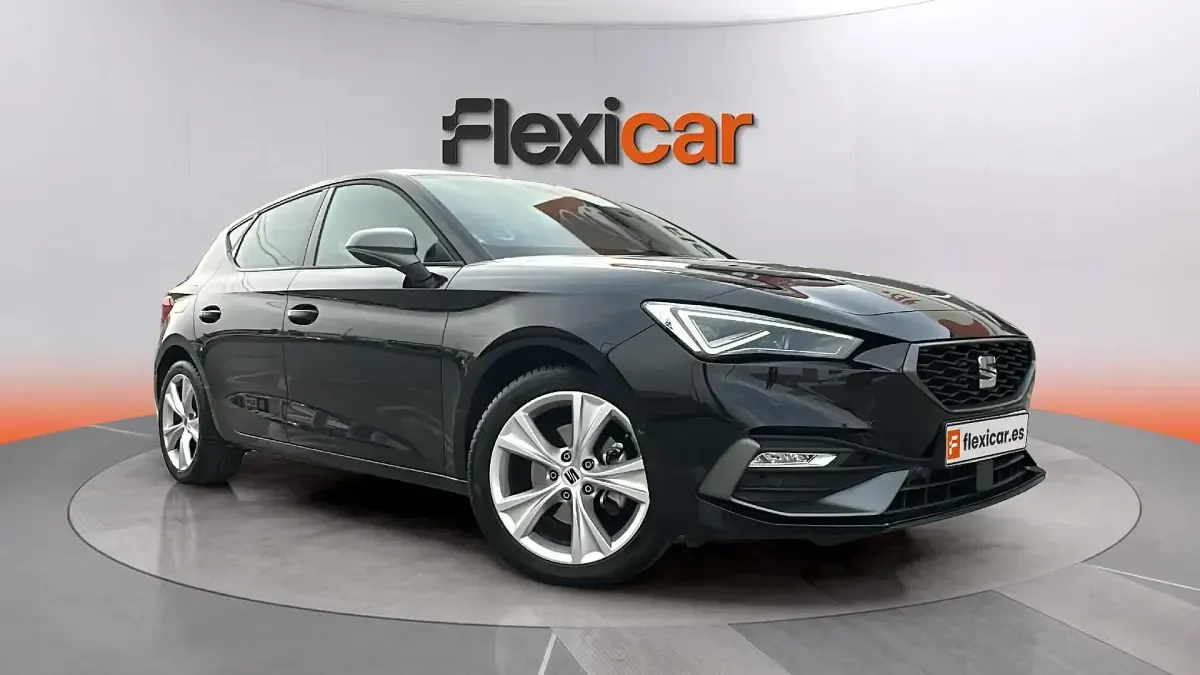 Usado Seat Leon FR 116 CV (85 kW) 2025 Berlina