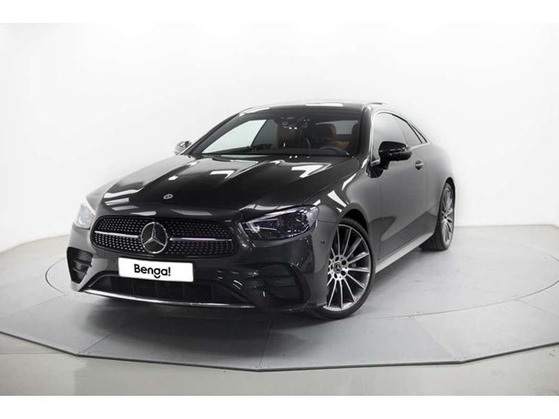 Gris Usado 2021 Mercedes E350 Coupe | 52.900 € (Caro) - Imagen 1/4