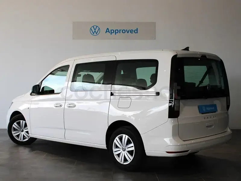 Usado VW Caddy 102 CV (75 kW) 2025 Blanco Monovolumen