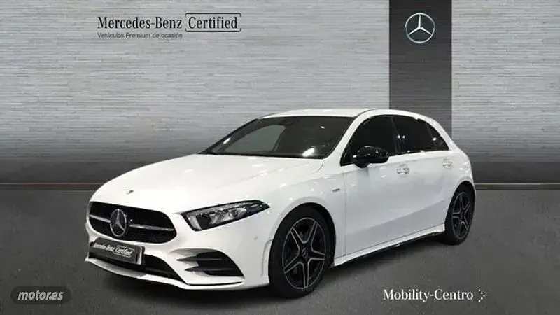 Usado Mercedes A180 115 CV (84 kW) 2021 Blanco Berlina