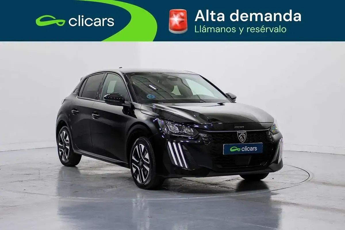 Usado Peugeot 208 Allure 101 CV (74 kW) 2025 Negro Utilitario