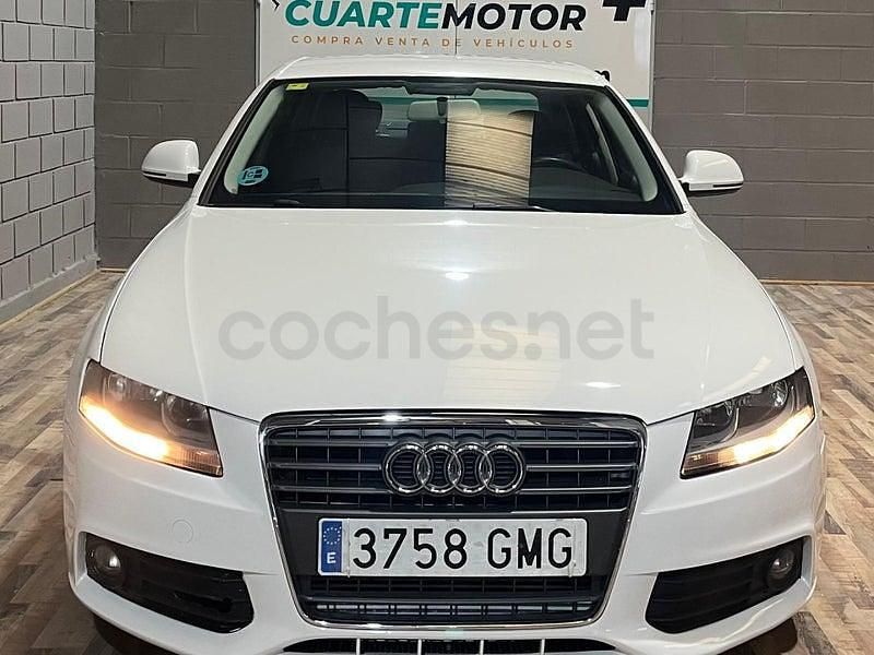 Usado Audi A4 Exclusive 120 CV (88 kW) 2009 Blanco Berlina