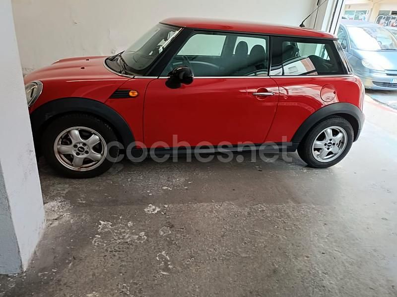 Usado Mini Cooper 120 CV (88 kW) 2007 Rojo Utilitario