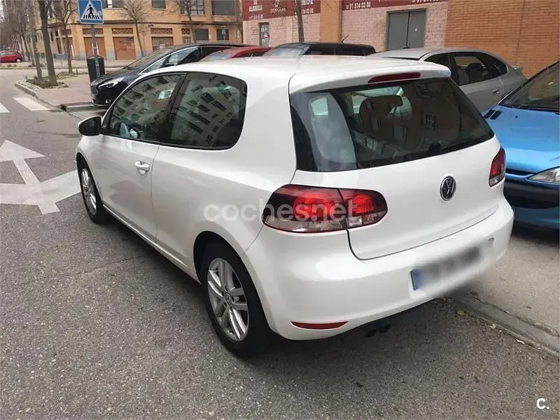 Usado VW Golf VI Highline 140 CV (102 kW) 2009 Blanco Utilitario