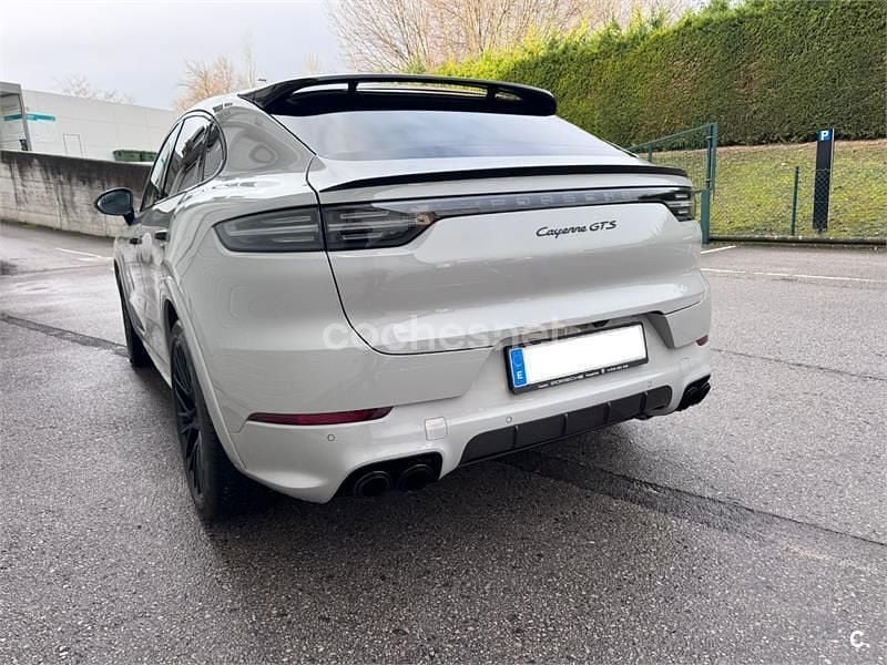 Usado Porsche Cayenne Coupe 460 CV (338 kW) 2021 Blanco Coupe