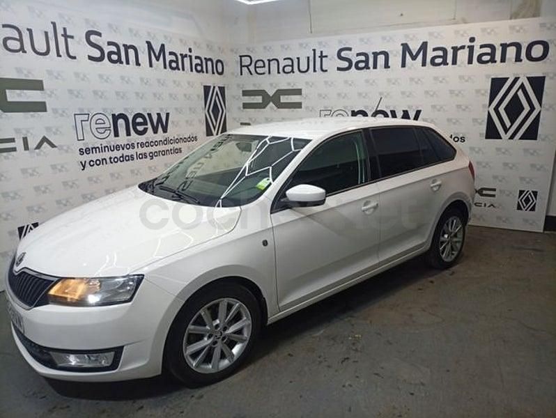Usado Skoda 105 Ambition 105 CV (77 kW) 2014 Blanco Berlina