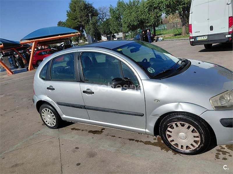 Usado Citroën C3 70 CV (51 kW) 2008 Gris / plata Berlina