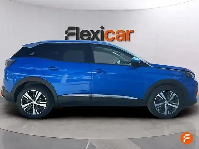 Usado Peugeot 3008 Allure 130 CV (95 kW) 2021 Azul SUV