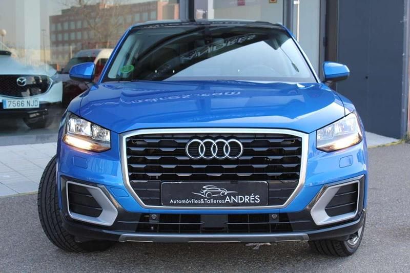 Usado Audi Q2 116 CV (85 kW) 2018 Azul SUV