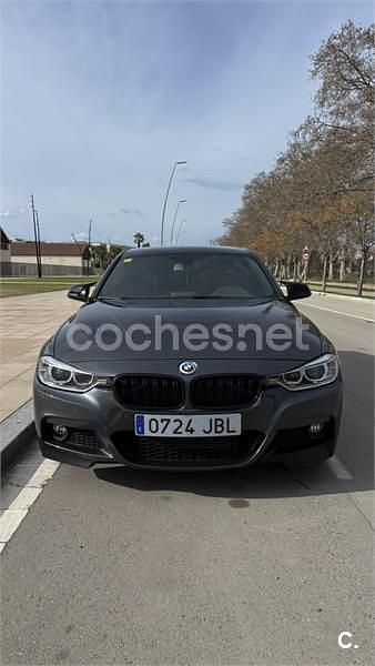Usado BMW 318 Gran Turismo Performance 143 CV (105 kW) 2016 Gris / plata Berlina