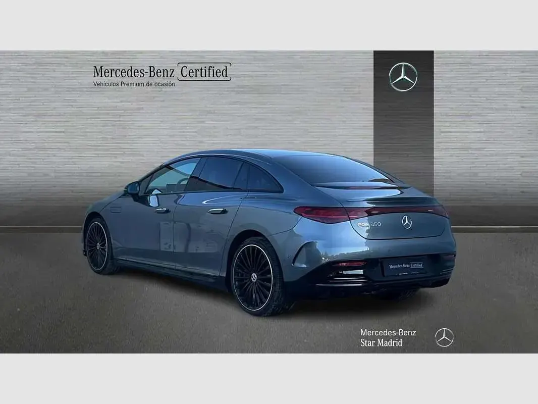Usado Mercedes EQE350 214 kW (292 CV) 2024 Gris Berlina