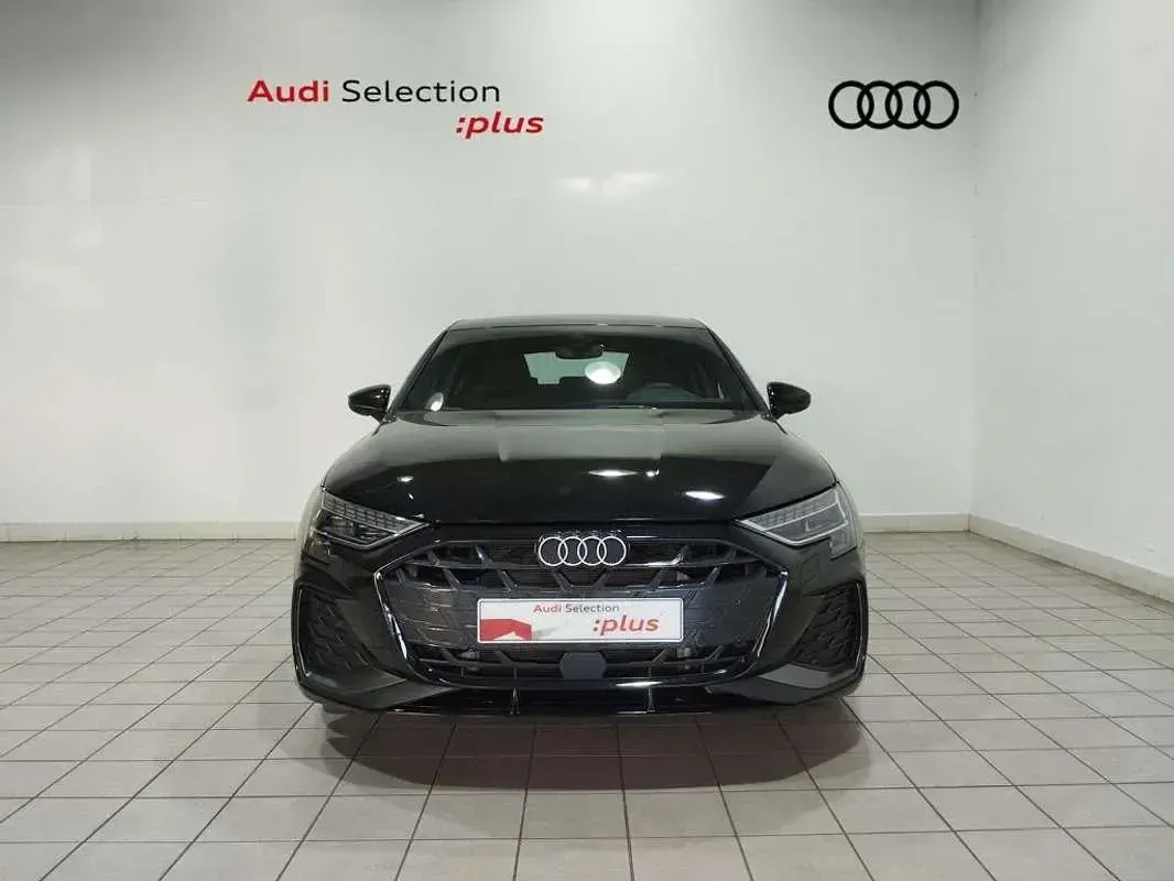 Usado Audi A3 Sportback e-tron S-Line 204 CV (150 kW) 2025 Negro Utilitario