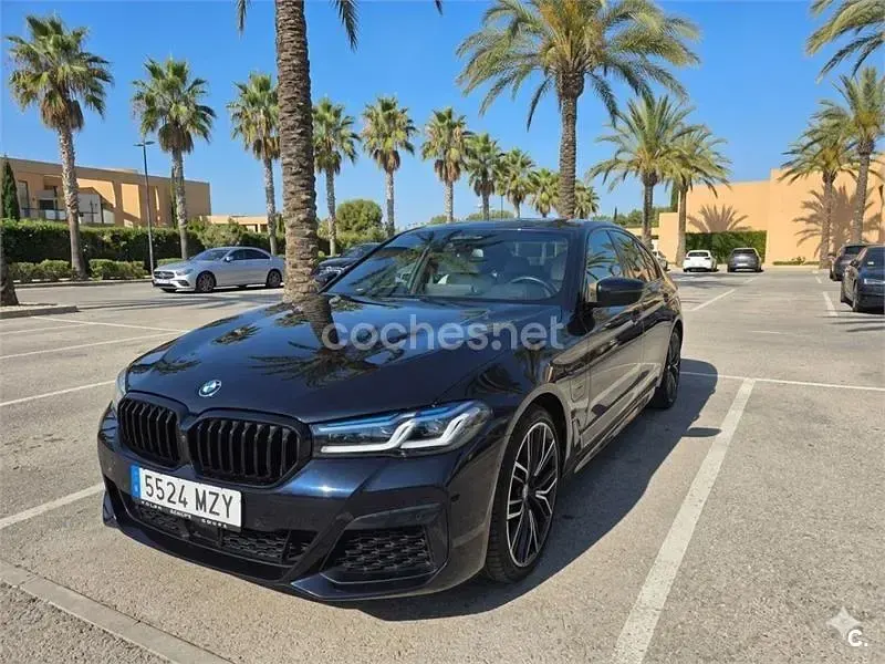 Usado BMW 530e iPerformance 292 CV (214 kW) 2022 Azul Berlina