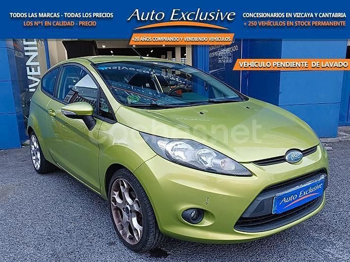 Verde Usado 2008 Ford Fiesta Trend Berlina | 5390 € (Precio justo) - Imagen 1/4