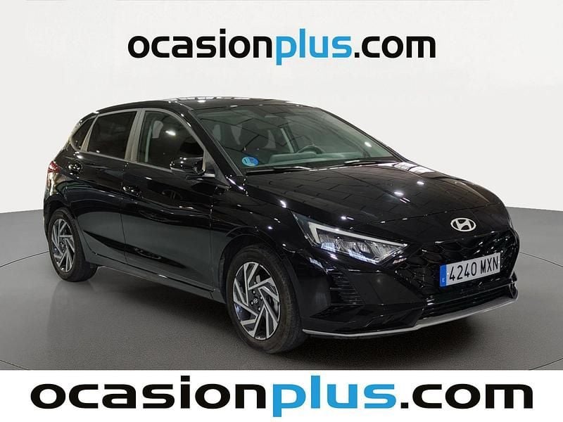 Usado Hyundai i20 100 CV (73 kW) 2024 Negro Utilitario