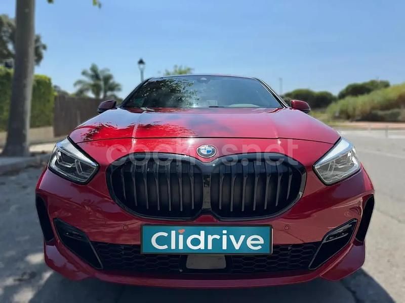 Usado BMW 118 136 CV (100 kW) 2021 Rojo Utilitario