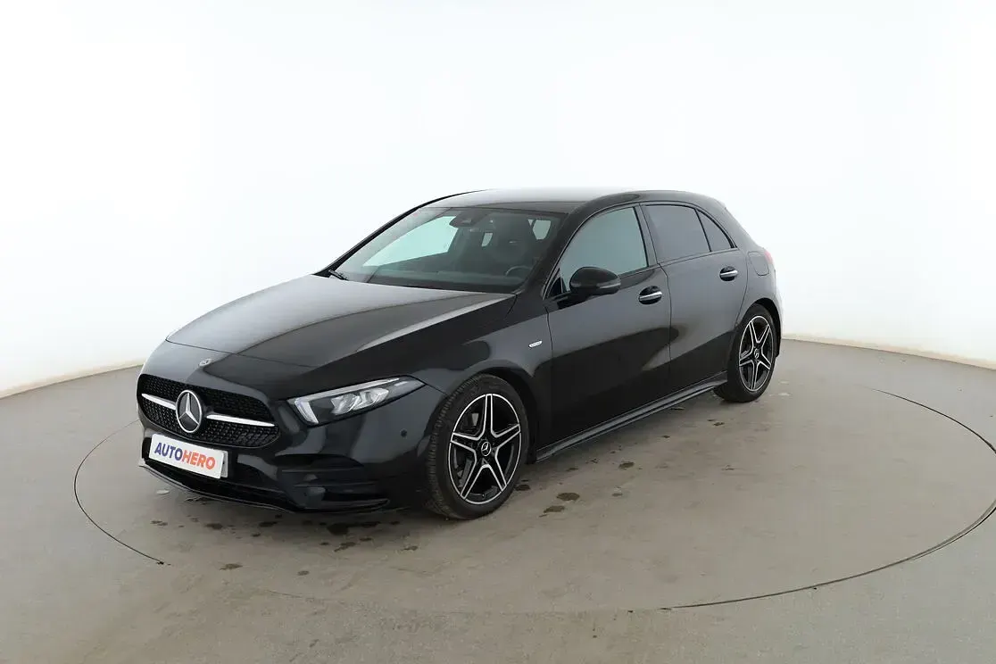 Usado Mercedes A180 Edition 136 CV (100 kW) 2021 Berlina