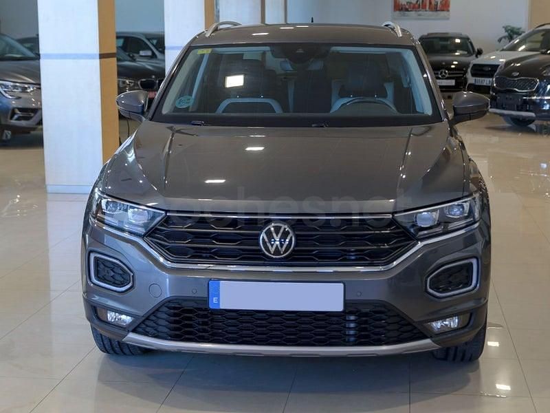 Begagnad VW T-Roc Advance 150 HK (110 kW) 2020 Grå SUV