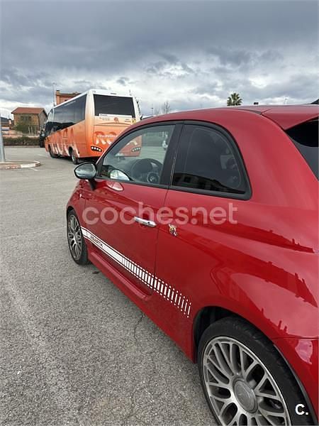 Usado Abarth 500 135 CV (99 kW) 2015 Rojo Utilitario
