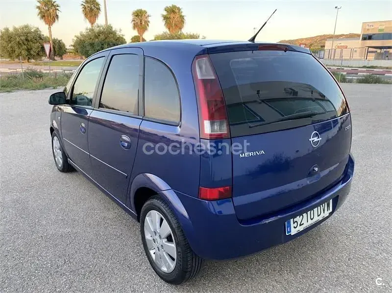 Usado Opel Meriva Enjoy 100 CV (73 kW) 2006 Azul Monovolumen