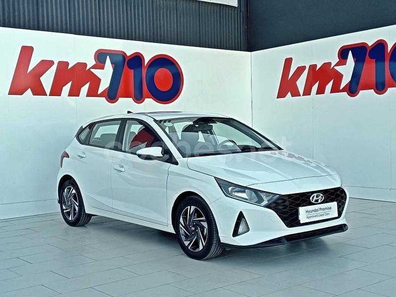 Aurora grey Usado 2024 Hyundai i20 Berlina | 18.900 € (Precio justo) - Imagen 1/4