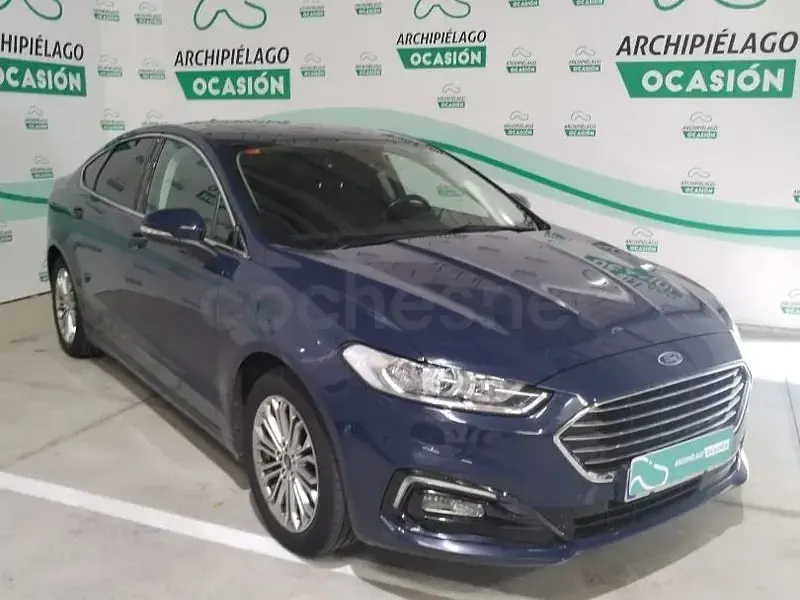 Usado Ford Mondeo Titanium 187 CV (137 kW) 2021 Azul Berlina