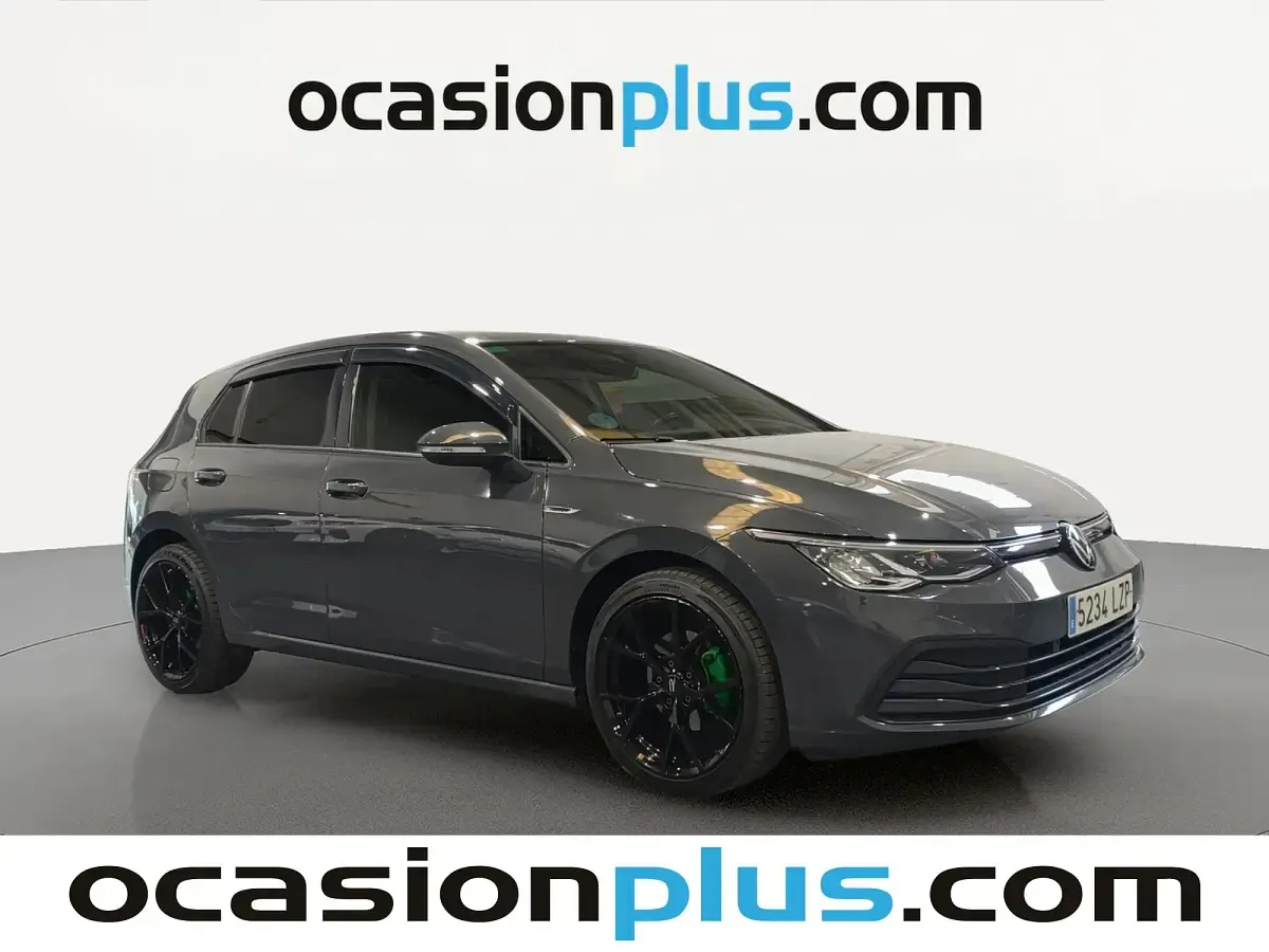 Usado VW Golf VIII Life 130 CV (95 kW) 2022 Gris Utilitario