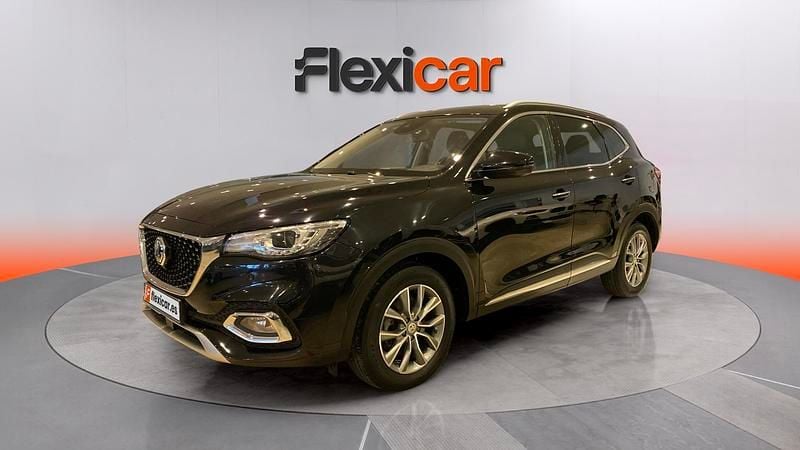 Käytetty MG HS Comfort 162 HP (119 kW) 2023 Musta Katumaasturi