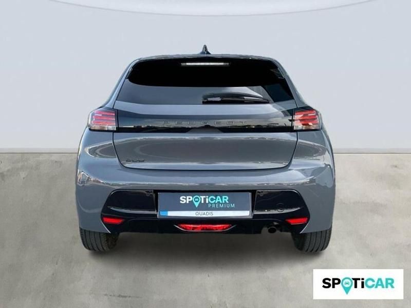 Usado Peugeot 208 Allure 101 CV (74 kW) 2024 Gris Utilitario